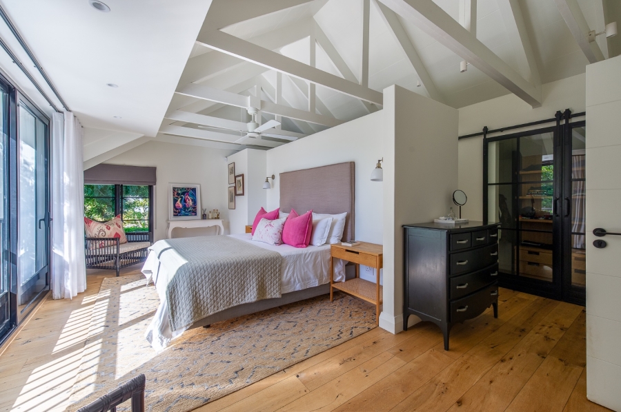 4 Bedroom Property for Sale in Leisure Isle Western Cape
